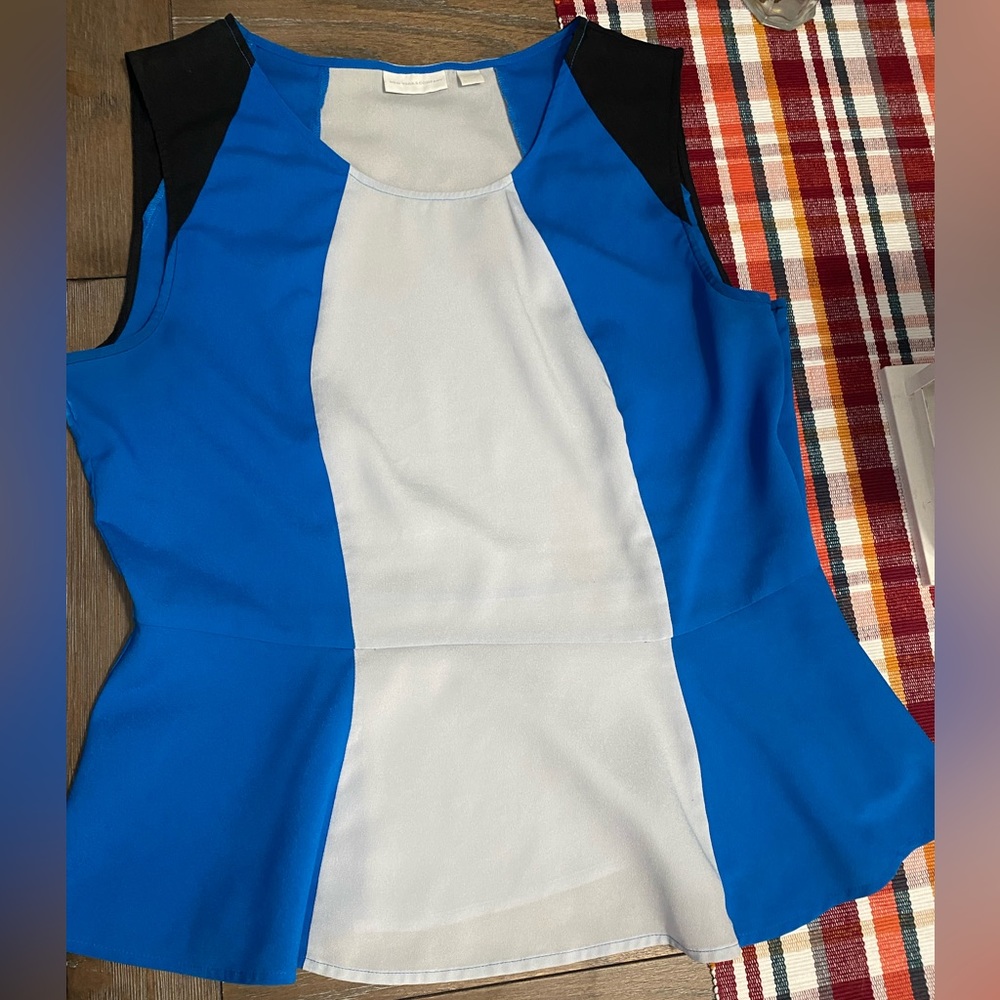 New York and Company large blouse